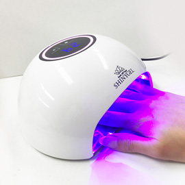 シャイニージェルのLEDランプ