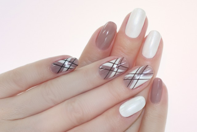 ジェルネイルのアーガイル柄デザイン例