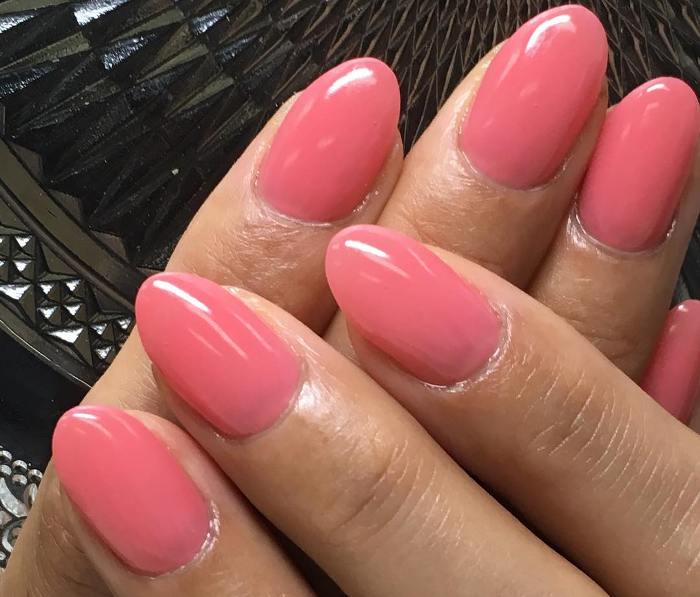 ピンク系ワンカラーネイル