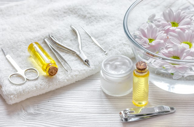 キューティクルオイルなど