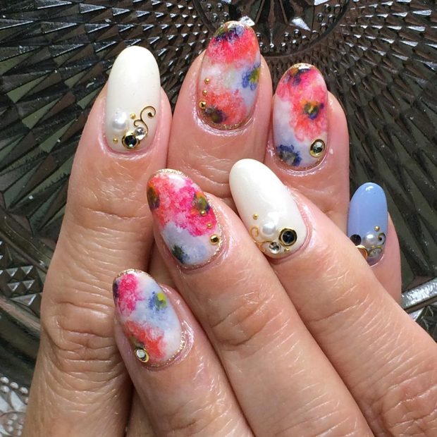 フラワーネイル