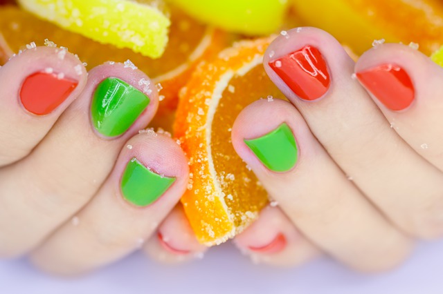 ２色のワンカラーネイル