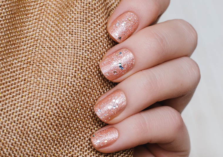 シンプルかわいいラメ