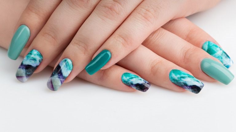 マーブルのネイルデザイン