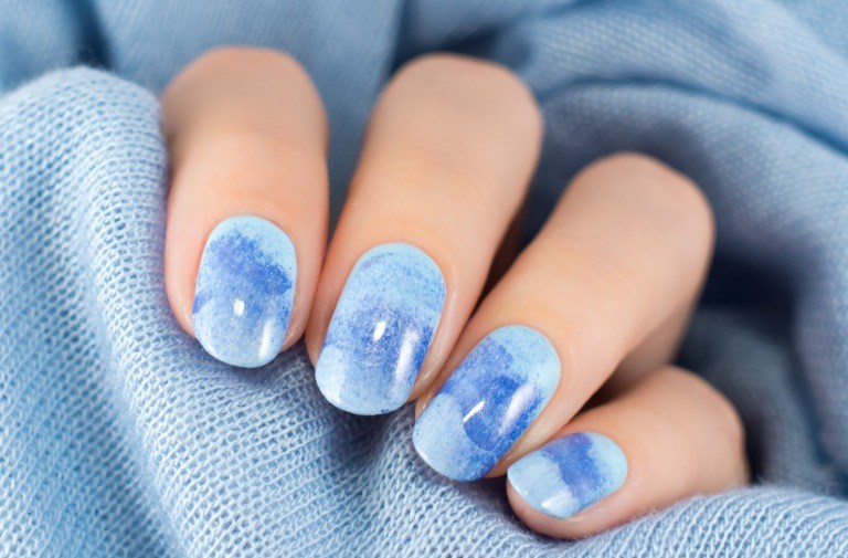 グラデーションのネイルデザイン2