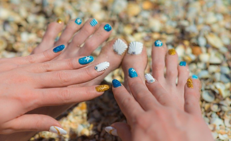 シェルモチーフ系ペディキュア