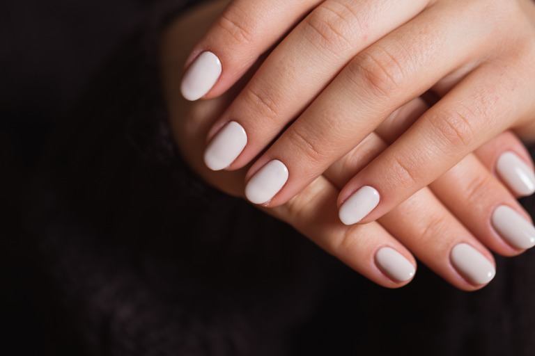 ホワイト系ネイルカラー