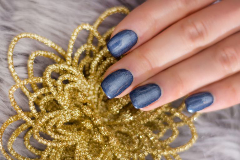 メタリックネイル 