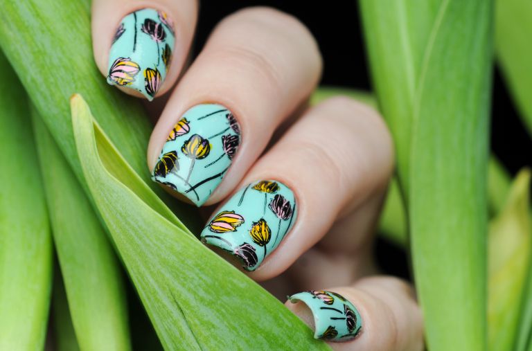 ボタニカルネイル