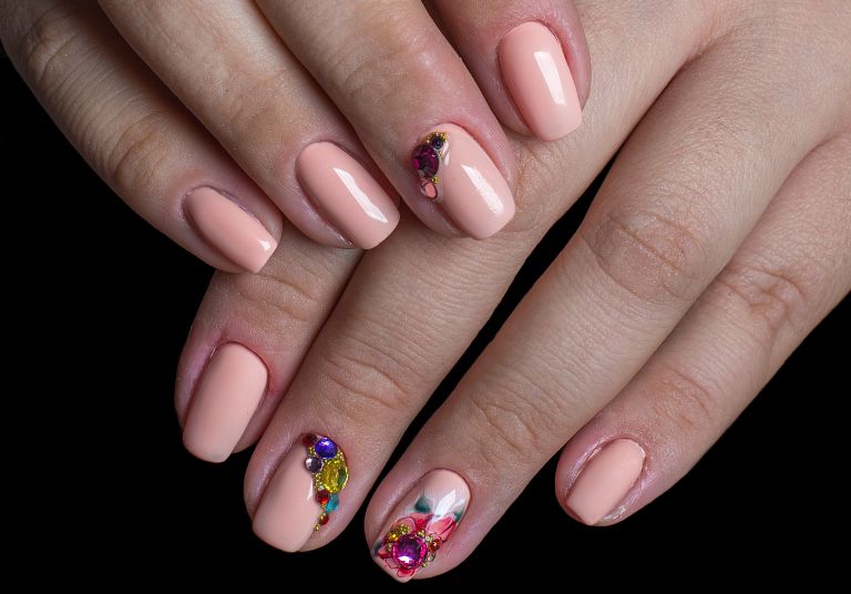 ボタニカルネイル