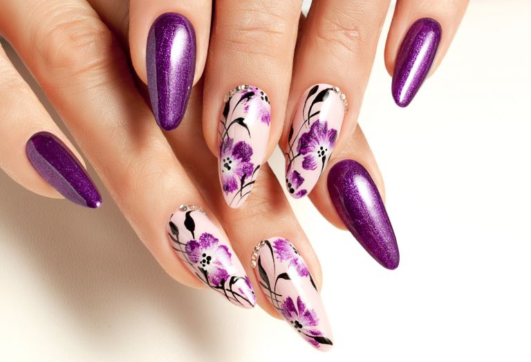 ボタニカルネイル