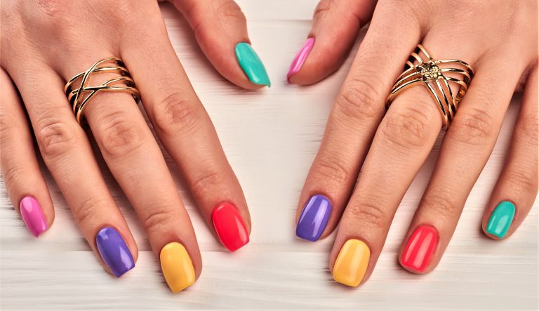 日焼け肌ネイル