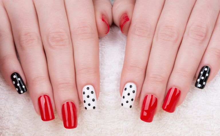 ブルべネイルカラー 