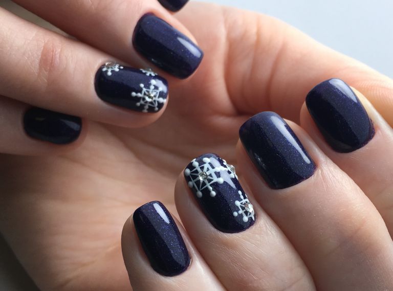 ブルべネイルカラー 