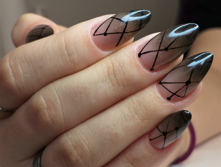 ラインネイルデザイン