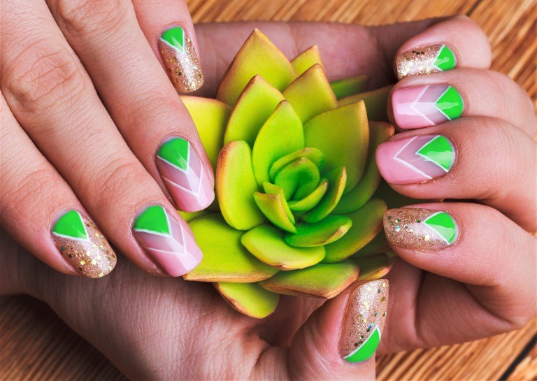 ラインネイルデザイン