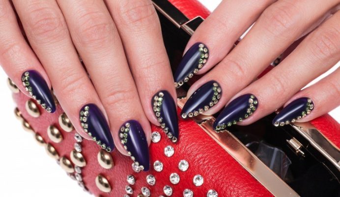 ブリオンネイル