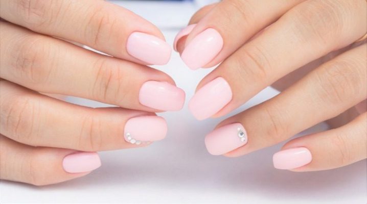 ブリオンネイル