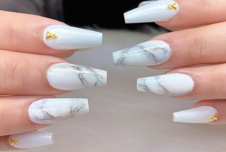 マーブルネイルデザイン