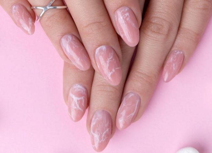 マーブルネイルデザイン