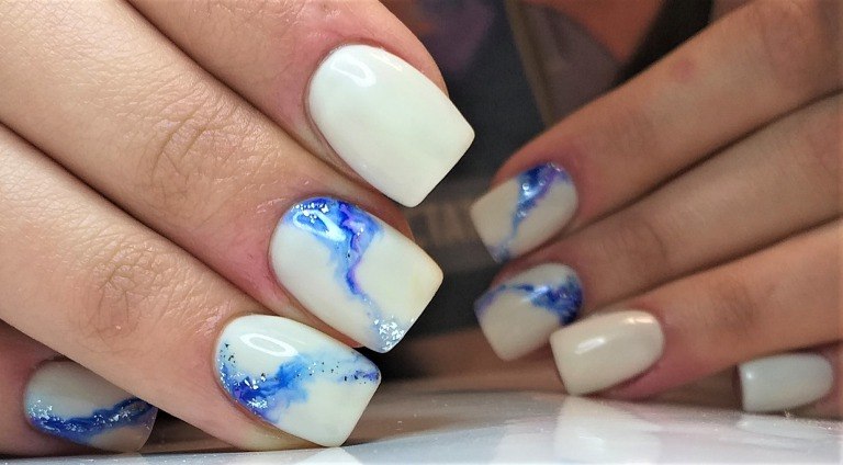 マーブルネイルデザイン