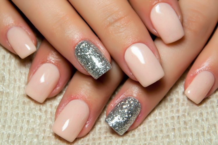 シルバーネイル