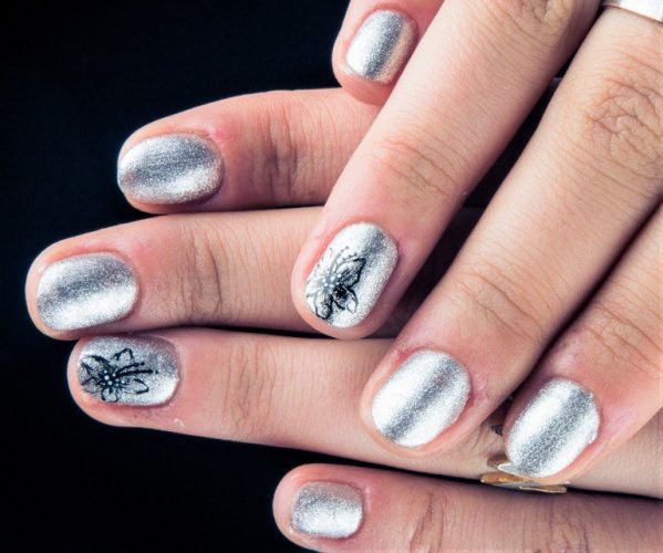 シルバーネイル