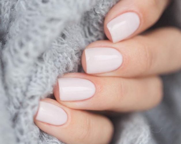 ベージュネイル