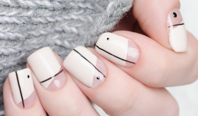 ストライプネイル