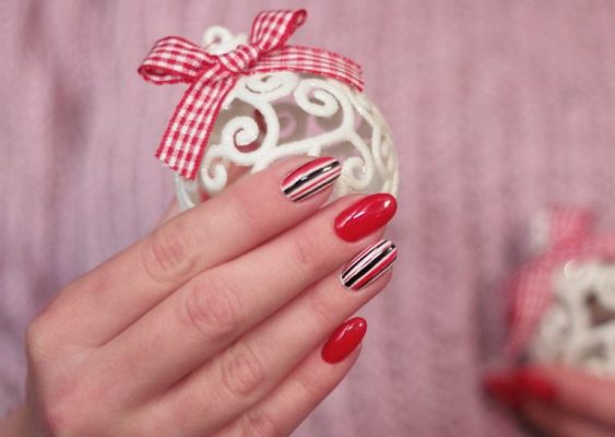 ストライプネイル