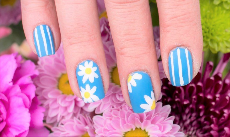 ストライプネイル