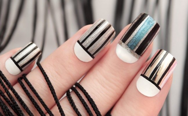 ストライプネイル