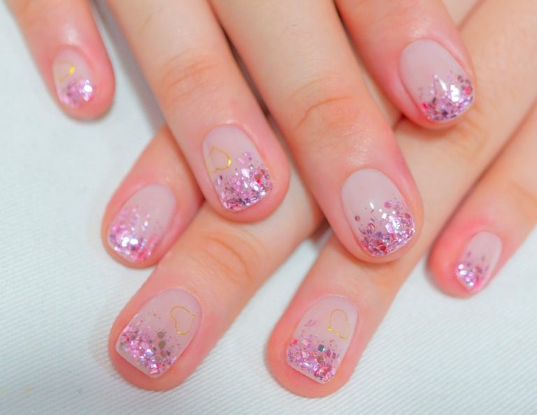 グラデーションネイル 