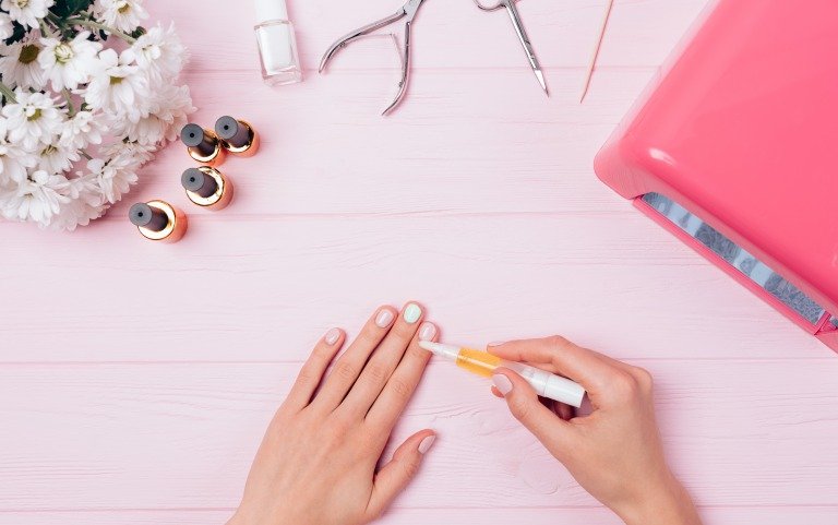 セルフジェルネイルの色ムラ解消