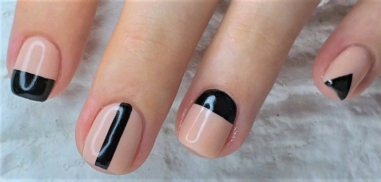 ツートンネイルデザイン 