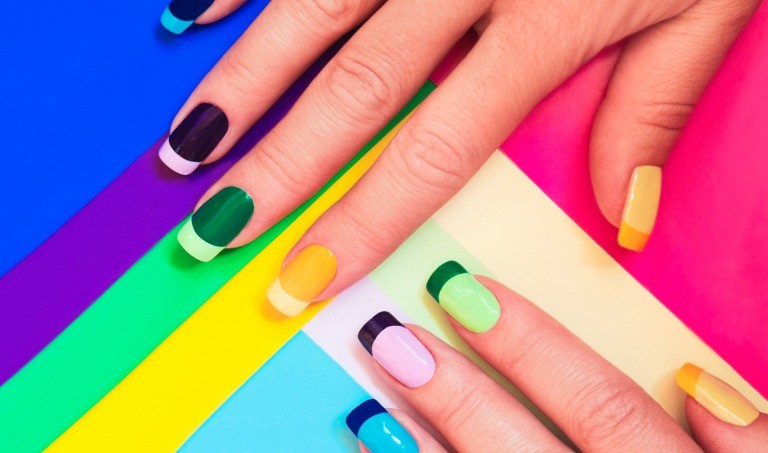 ツートンネイルデザイン