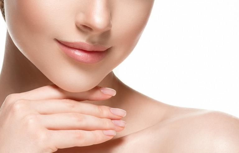 顎のラインをすっきりさせる方法