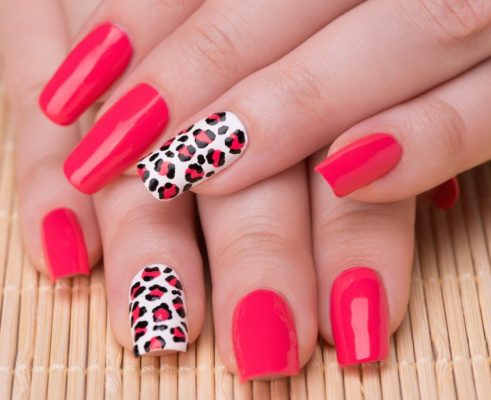 アニマル柄ネイルデザイン