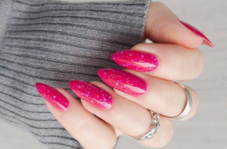 ジェルネイルがリフトする原因