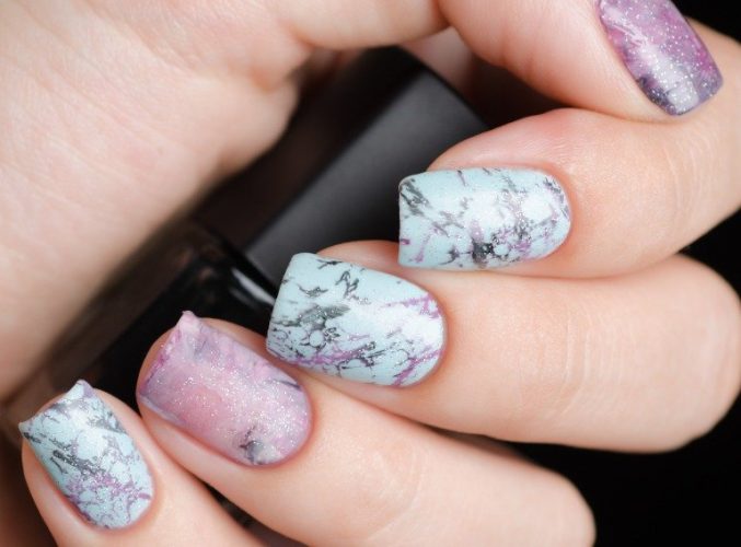 マーブルネイルデザイン