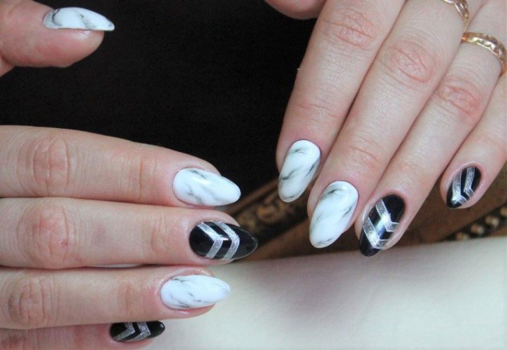 マーブルネイルデザイン