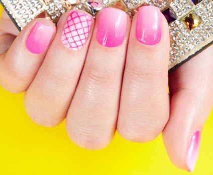 グラデーションネイル