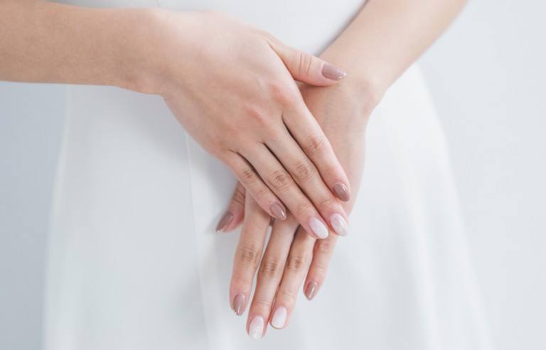 ジェルネイルの変色を防ぐ対策