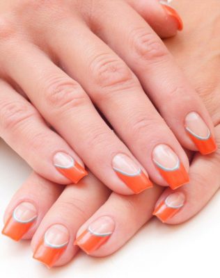 フレンチネイル