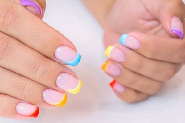 フレンチネイル