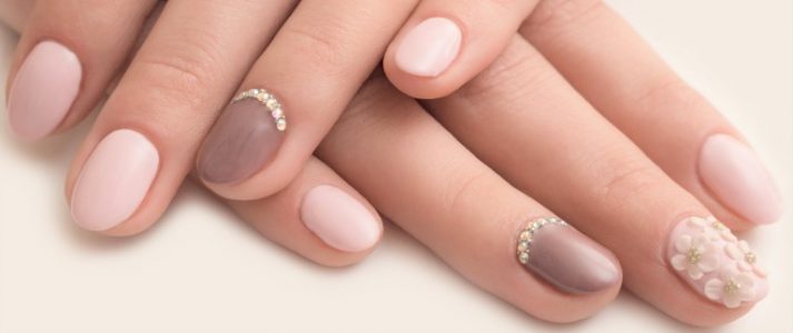 大人上品ネイルデザイン