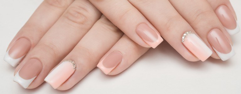 大人上品ネイルデザイン