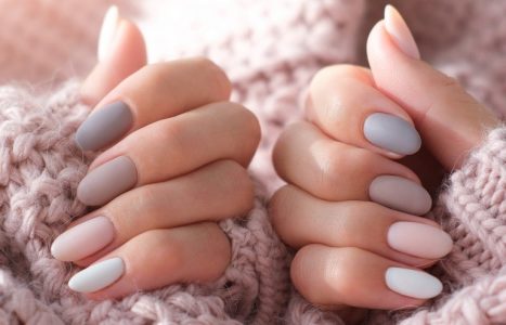 大人上品ネイルデザイン