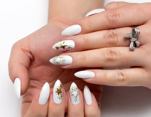 ホワイトネイルデザイン