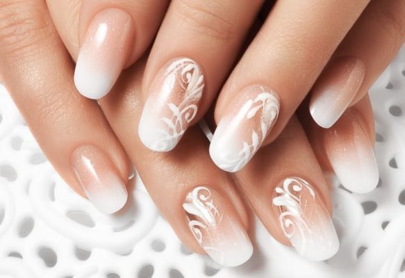 ホワイトネイルデザイン